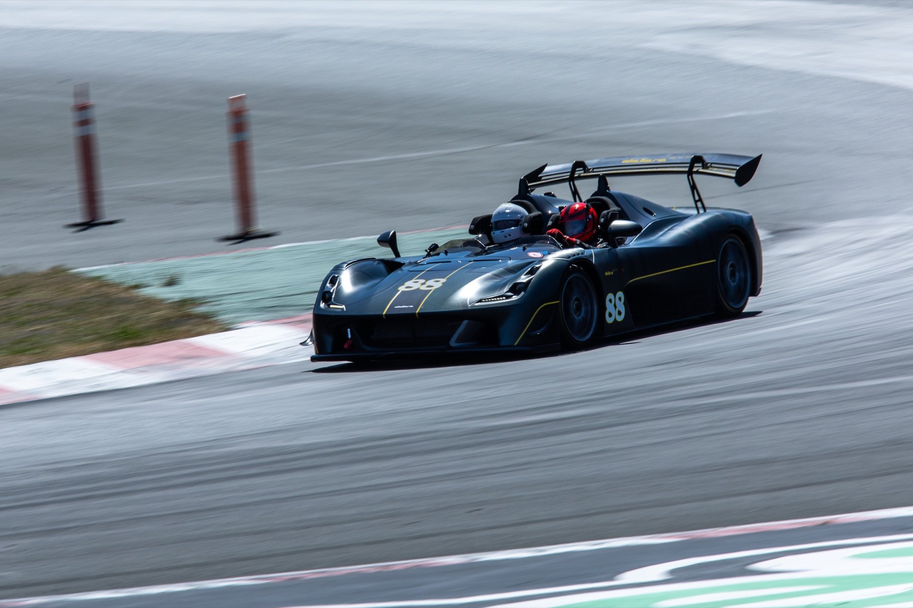 Dallara — Through the corner